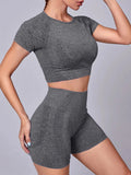 Set coordinato sportivo top corto e pantaloncini da donna ATREND