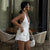 Set coordinato top corto con lacci e pantaloncini a vita alta da donna ATREND