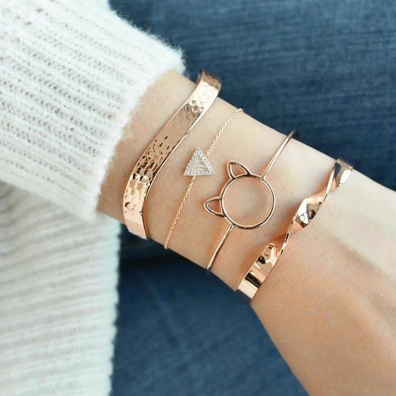 Set di 4 braccialetti geometrici da donna - set gioielli ATREND